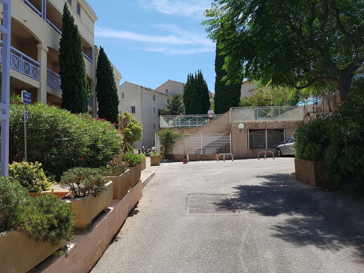 Les Marines De Tamaris Apartment La Seyne-sur-Mer Exterior photo